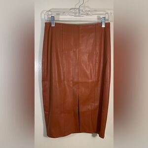 DO + BE EUC brown vegan/faux leather mid length front slit skirt Size sm…
